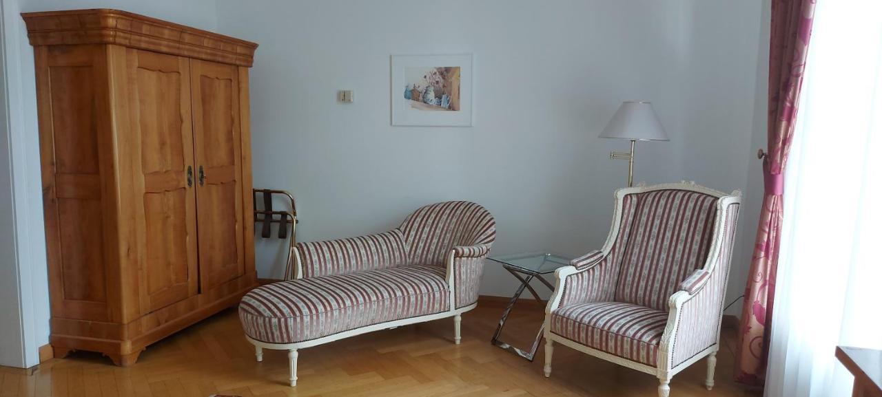 Hotel Schloss Storkau Bagian luar foto