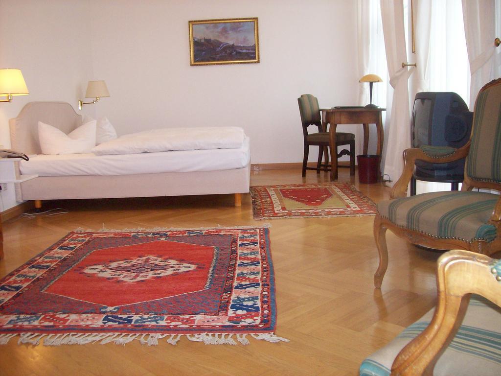 Hotel Schloss Storkau Bagian luar foto