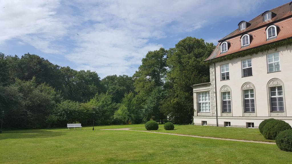 Hotel Schloss Storkau Bagian luar foto