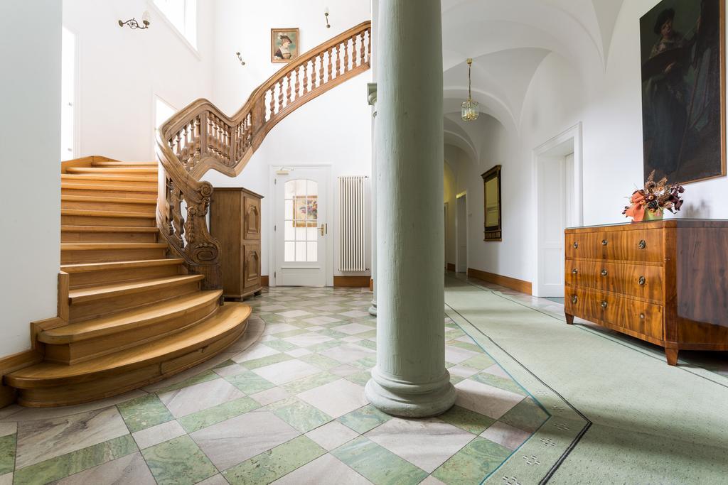 Hotel Schloss Storkau Bagian luar foto